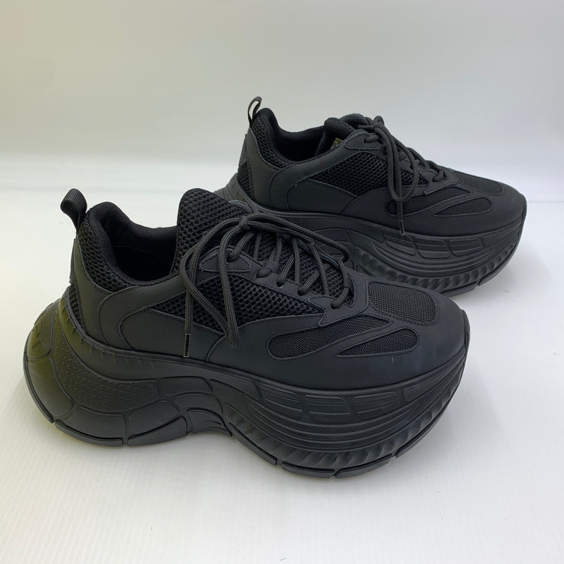 【中古品】【メンズ】 GUAPI グアピ ALL BLACK TRACK STAR 784-6192243 オールブラック トラックスター スニーカー 靴 シューズ 163-260630-yo-02-tei サイズ：42 カラー：ブラック 万代Net店