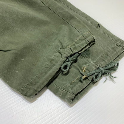 【現状渡し品】【メンズ】 U.S.ARMY ユーエス アーミー JUNGLE FATIGUE PANTS 8405-935-3304 ジャングル ファティーグパンツ ボトムス カーゴパンツ ミリタリーパンツ 156-260627-ko-22-tei サイズ：S カラー：カーキ 万代Net店