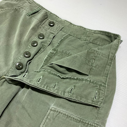 【現状渡し品】【メンズ】 U.S.ARMY ユーエス アーミー JUNGLE FATIGUE PANTS 8405-935-3304 ジャングル ファティーグパンツ ボトムス カーゴパンツ ミリタリーパンツ 156-260627-ko-22-tei サイズ：S カラー：カーキ 万代Net店