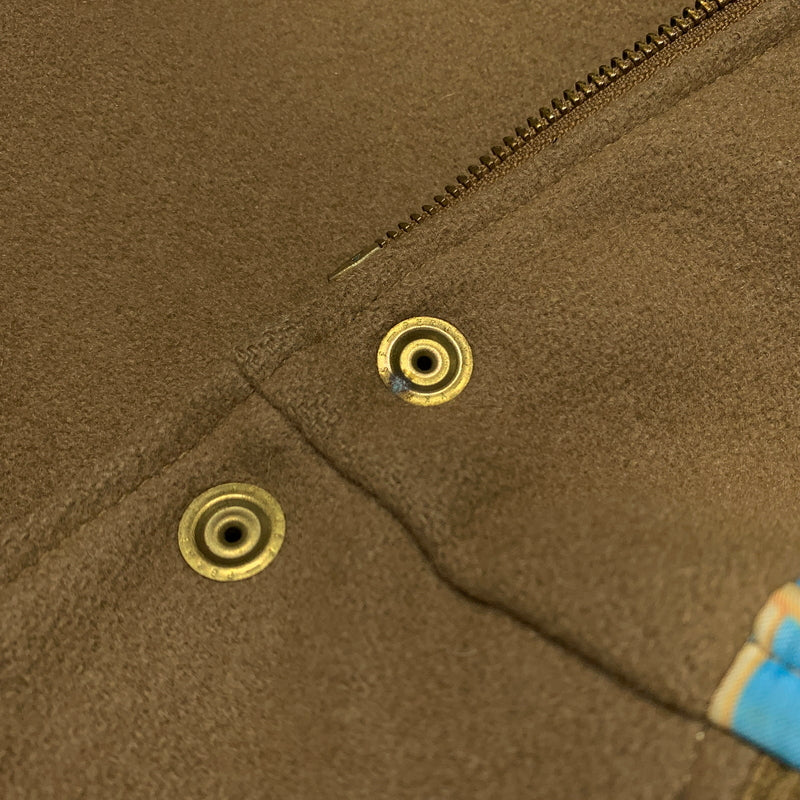 【現状渡し品】【メンズ】 master-piece マスターピース × IRIE LIFE アイリーライフ 別注 コラボ WOOL HOODIE STUDIUM JACKET ウール フーディ スタジアム ジャケット アウター スタジャン 142-260629-ko-09-tei サイズ：XL カラー：ベージュ 万代Net店
