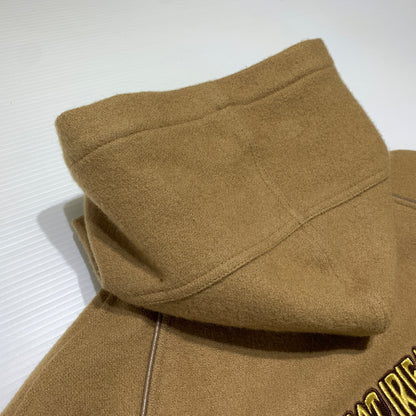 【現状渡し品】【メンズ】 master-piece マスターピース × IRIE LIFE アイリーライフ 別注 コラボ WOOL HOODIE STUDIUM JACKET ウール フーディ スタジアム ジャケット アウター スタジャン 142-260629-ko-09-tei サイズ：XL カラー：ベージュ 万代Net店