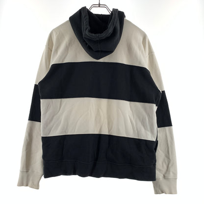 【中古品】【メンズ】 Supreme シュプリーム × NIKE ナイキ 別注 コラボ STRIPE HOODED SWEATSHIRT BV7558-010 ストライプ フーディ スウェット トップス プルオーバーパーカー 149-260629-ko-07-tei サイズ：XL カラー：ブラックホワイト 万代Net店
