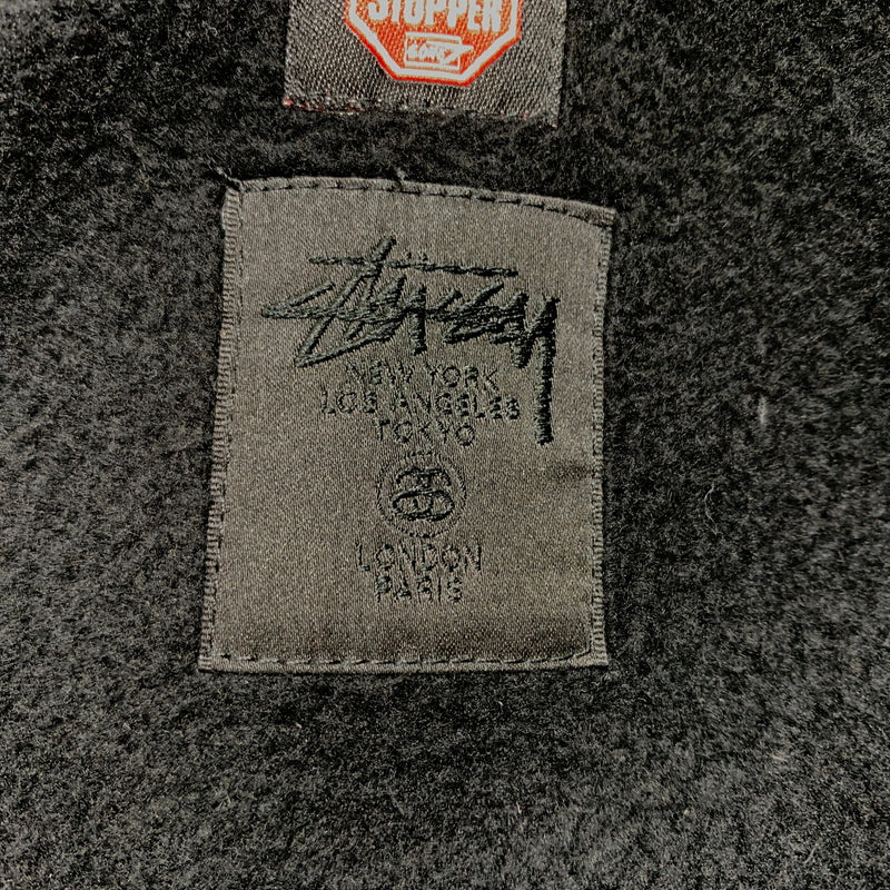 【現状渡し品】【メンズ】 STUSSY ステューシー × Champion チャンピオン 別注 コラボ WIND STOPPER ZIP HOODIE C8-A124 ウィンド ストッパー ジップフーディー トップス フルジップパーカー 142-260629-ko-08-tei サイズ：XL カラー：ブラック 万代Net店