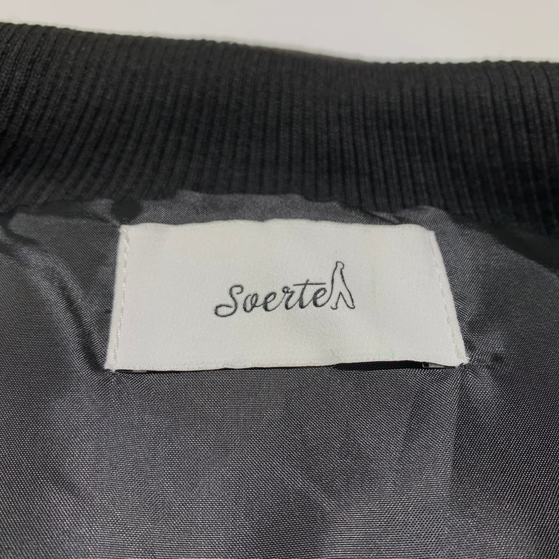 【中古品】【メンズ】 soerte ソエルテ FUR VEST SOSTR0722002 ニット ドッキング ファーベスト ライトアウター フェイクファー 147-260629-ko-10-tei サイズ：3 カラー：ベージュ系 万代Net店