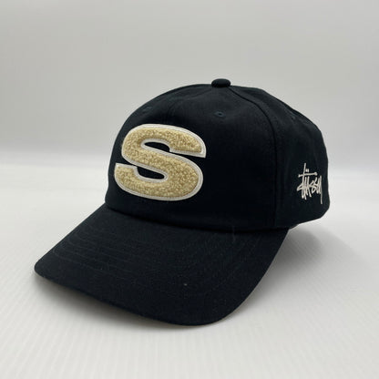 【中古品】【メンズ】 STUSSY ステューシー CHENILLE S LOW PRO CAP 1311061 シェニール ロー プロ キャップ 帽子 185-260704-yo-09-tei サイズ：FREE カラー：ブラック 万代Net店