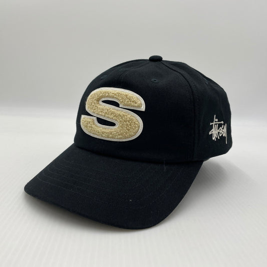 【中古品】【メンズ】 STUSSY ステューシー CHENILLE S LOW PRO CAP 1311061 シェニール ロー プロ キャップ 帽子 185-260704-yo-09-tei サイズ：FREE カラー：ブラック 万代Net店