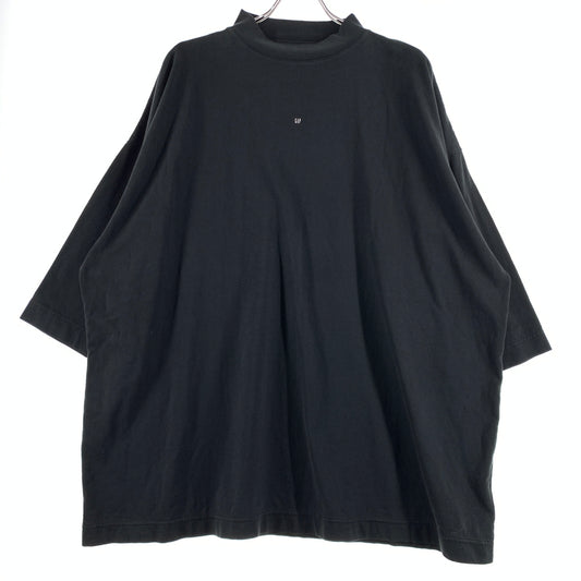 【中古品】【メンズ】 YEEZY イージー × GAP ギャップ 別注 コラボ SMALL LOGO 3/4 SLEEVE T-SHIRT 471310-04 スモール ロゴ 3/4 スリーブ Tシャツ トップス ビッグシルエット 142-260720-ko-06-tei サイズ：S カラー：ブラック 万代Net店