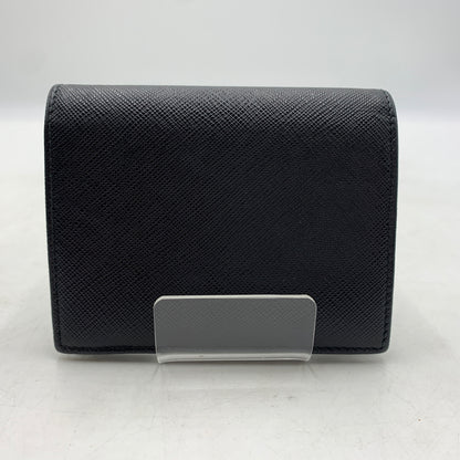 【中古品】【メンズ/レディース】 PRADA プラダ 1MV204 SAFFIANO+SV.LOV レザーウォレット 二つ折り財布 サフィアーノ ロゴ 181-260709-ko-10-tei カラー：ブラック 万代Net店