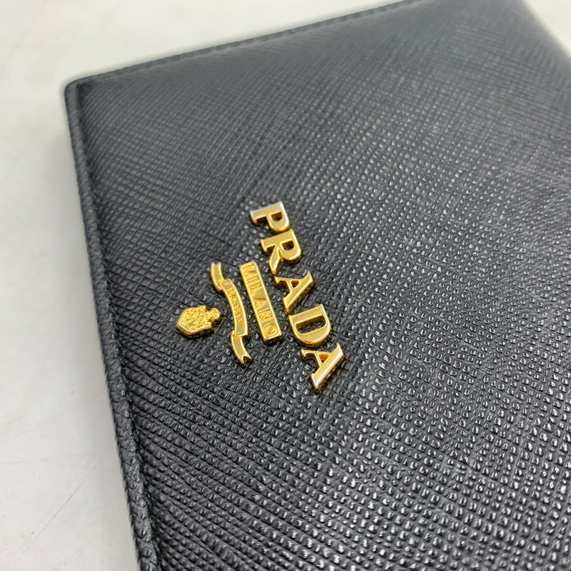 【中古品】【メンズ/レディース】 PRADA プラダ 1MV204 SAFFIANO+SV.LOV レザーウォレット 二つ折り財布 サフィアーノ ロゴ 181-260709-ko-10-tei カラー：ブラック 万代Net店