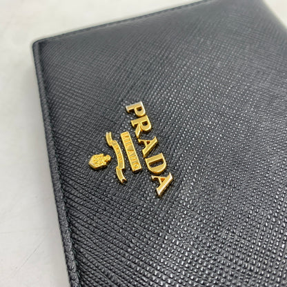 【中古品】【メンズ/レディース】 PRADA プラダ 1MV204 SAFFIANO+SV.LOV レザーウォレット 二つ折り財布 サフィアーノ ロゴ 181-260709-ko-10-tei カラー：ブラック 万代Net店