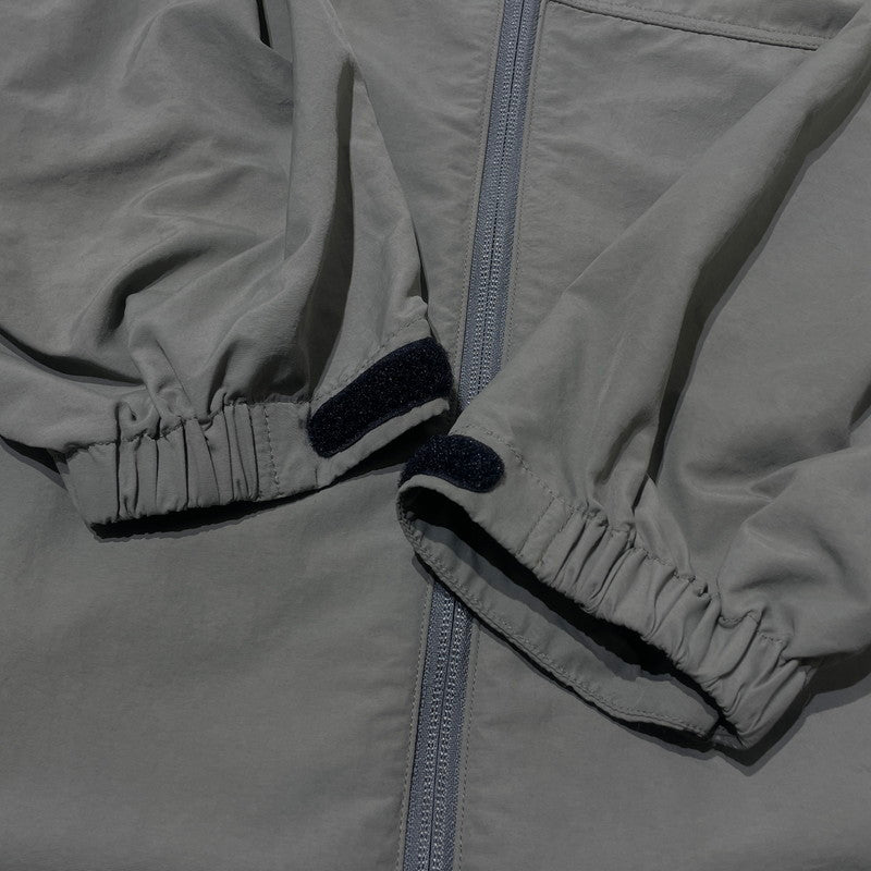 【中古品】【メンズ】 FCRB エフシーアールビー SUPPLEX NYLON HOODED BLOUSON FCRB-250023 サプレックス ナイロン フーデッド ブルゾン アウター 142-260701-sa-21-tei サイズ：XL カラー：カーキ 万代Net店