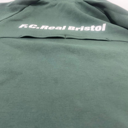 【中古品】【メンズ】 FCRB エフシーアールビー VENTILATION TRAINING HOODIE FCRB-250038 ベンチレーション トレーニング フーディ トップス ジップ パーカー 142-260701-sa-20-tei サイズ：L カラー：グリーン 万代Net店