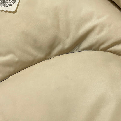 【中古品】【メンズ】 ROCKY MOUNTAIN FEATHERBED ロッキン マウンテン フェザー ベッド × STANDARD CALIFORNIA スタンダード カルフォルニア 別注コラボ SD DOWN VEST 290-252-22 ダウンベストアウター 140-260701-sa-16-tei サイズ：44 カラー：ネイビー 万代Net店
