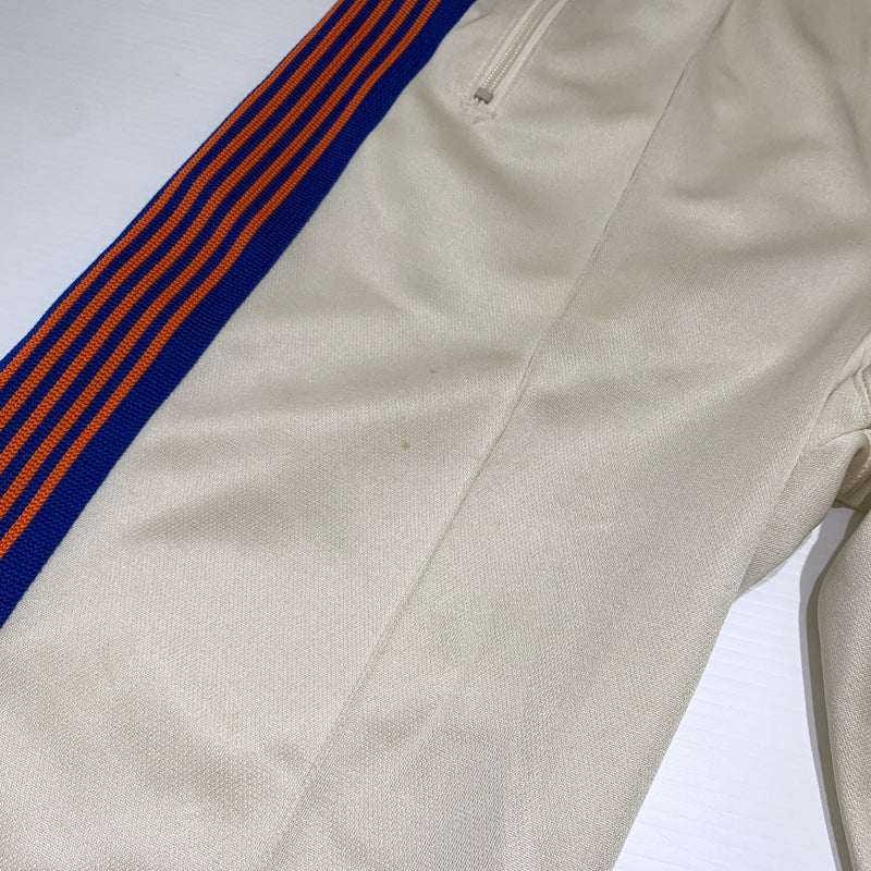 【中古品】【メンズ】 Needles ニードルス EX TRACK PANT NS1640 エクストラ トラックパンツ ボトムス ジャージ パピヨン刺繍 151-260701-ko-19-tei サイズ：S カラー：アイボリー系 万代Net店