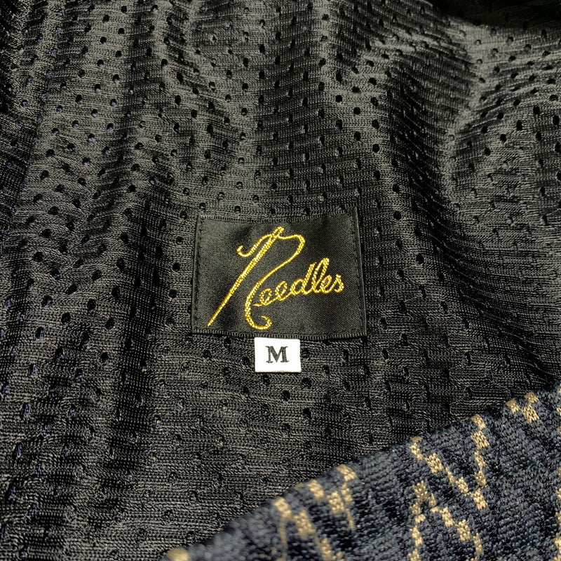 【中古品】【メンズ】 Needles ニードルス × JOURNAL STANDARD ジャーナルスタンダード 別注 コラボ TRACK PANT NS1633 トラックパンツ ボトムス ジャージ パピヨン刺繍 151-260701-ko-16-tei サイズ：M カラー：総柄 万代Net店