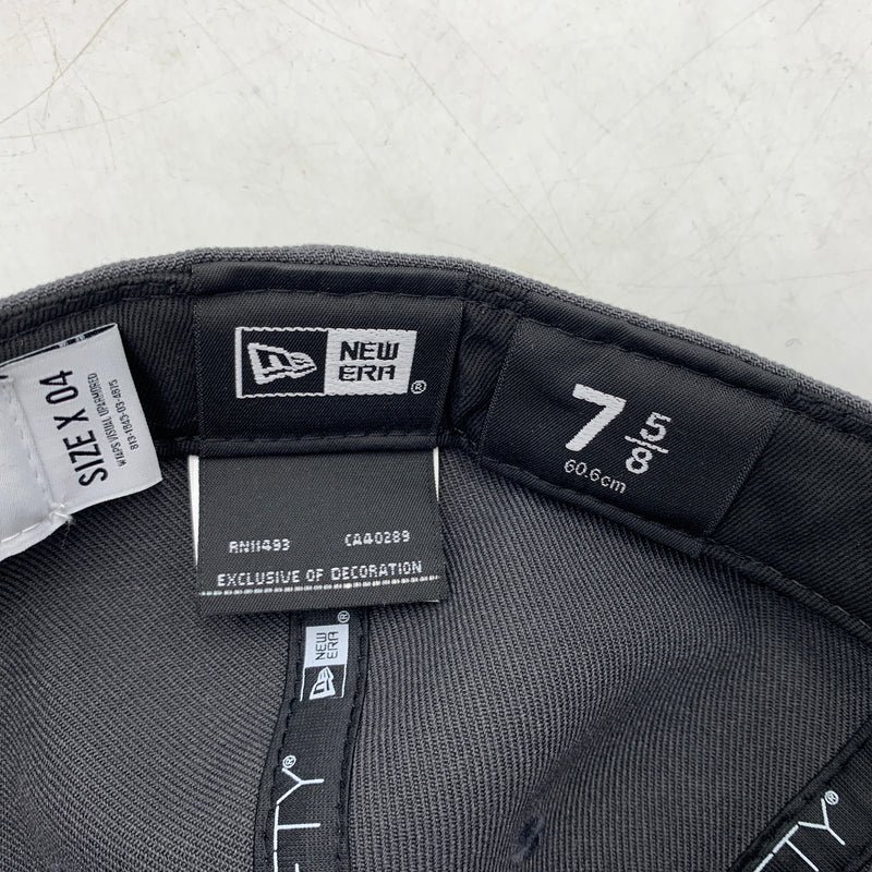 【中古品】【メンズ】 NEW ERA ニューエラ × WTAPS ダブルタップス 別注 コラボ 59FIFTY LOW PROFILE CAP 261NENED-HT02 ロー プロフィール キャップ 帽子 ボールキャップ 185-260709-ko-16-tei サイズ：04 カラー：チャコール 万代Net店