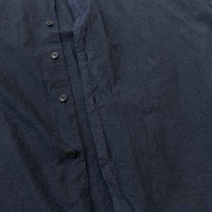 【中古品】【メンズ】 CASEY CASEY ケイシーケイシー 20AW BIG RACCOURCIE SHIRT 15HC177 ビッグ ラクルシ シャツ 長袖 トップス 141-260707-yo-13-tei サイズ：M カラー：ネイビー 万代Net店