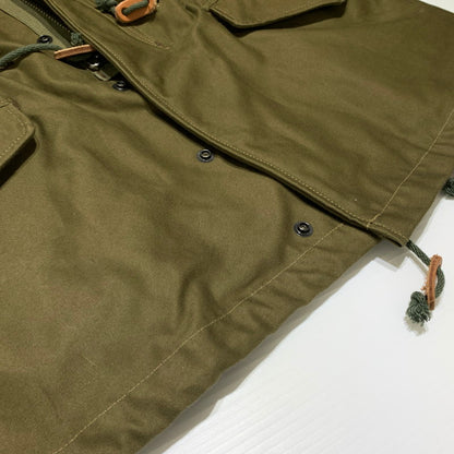 【中古品】【メンズ】 FREEWHEELERS フリーホイーラーズ 1950s CIVILIAN MILITARY STYLE CLOTHING M-1951 FIELD JACKET 2431013 シビリアン ミリタリースタイルクロージング フィールドジャケット アウター 145-260707-yo-15-tei サイズ：M カラー：カーキ 万代Net店