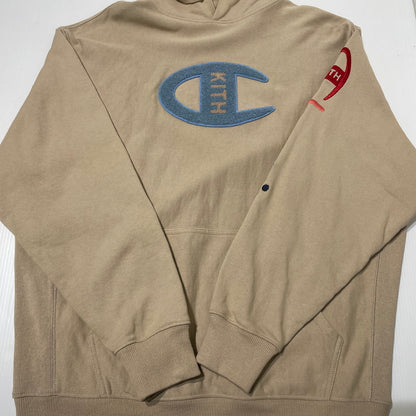 【中古品】【メンズ】 KITH キス × CHAMPION チャンピオン 別注コラボ LOGO HOODIE ロゴ フーディ 長袖 トップス プルーオーバー パーカー 142-260706-sa-09-tei サイズ：M カラー：ベージュ 万代Net店