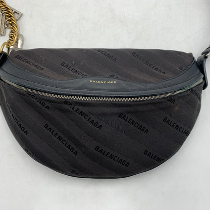 【中古品】【メンズ】 BALENCIAGA バレンシアガ 518163 スーベニアXS ジャガードロゴ ボディバッグ カバン ショルダーバッグ 180-260709-ko-13-tei カラー：ブラック系 万代Net店