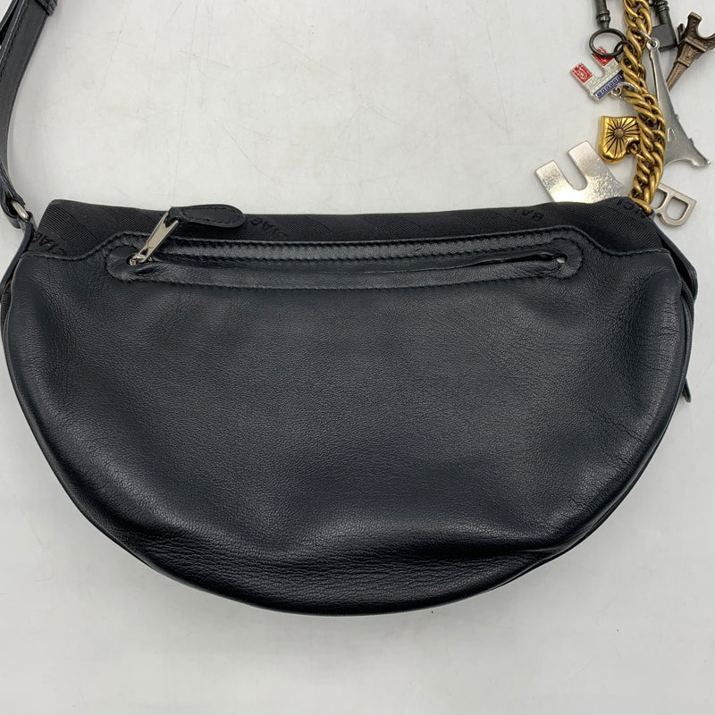 【中古品】【メンズ】 BALENCIAGA バレンシアガ 518163 スーベニアXS ジャガードロゴ ボディバッグ カバン ショルダーバッグ 180-260709-ko-13-tei カラー：ブラック系 万代Net店