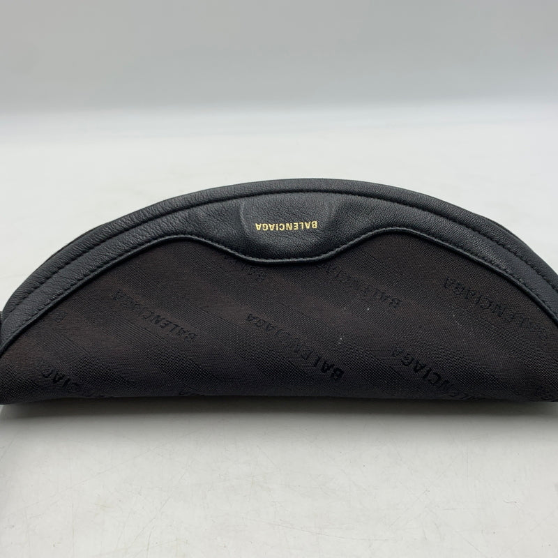 【中古品】【メンズ】 BALENCIAGA バレンシアガ 518163 スーベニアXS ジャガードロゴ ボディバッグ カバン ショルダーバッグ 180-260709-ko-13-tei カラー：ブラック系 万代Net店