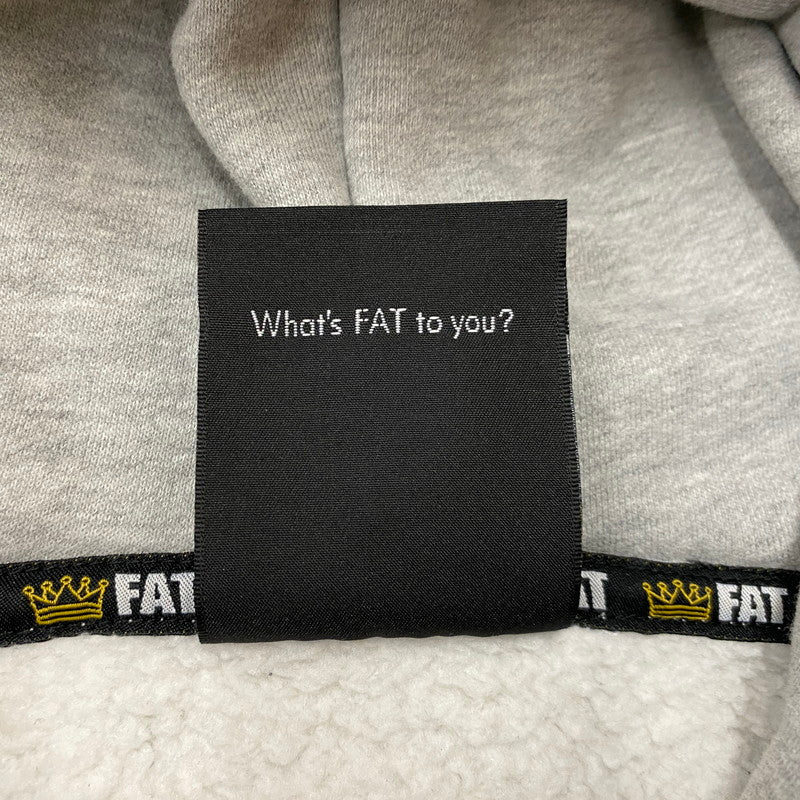 【中古品】【メンズ】 FAT エフエーティー × GARNI ガルニ 別注コラボ HOODIE F32221-SW09-AB フーディー トップス プルーオーバーパーカー 142-260716-ss-04-tei サイズ：FAT カラー：グレー 万代Net店