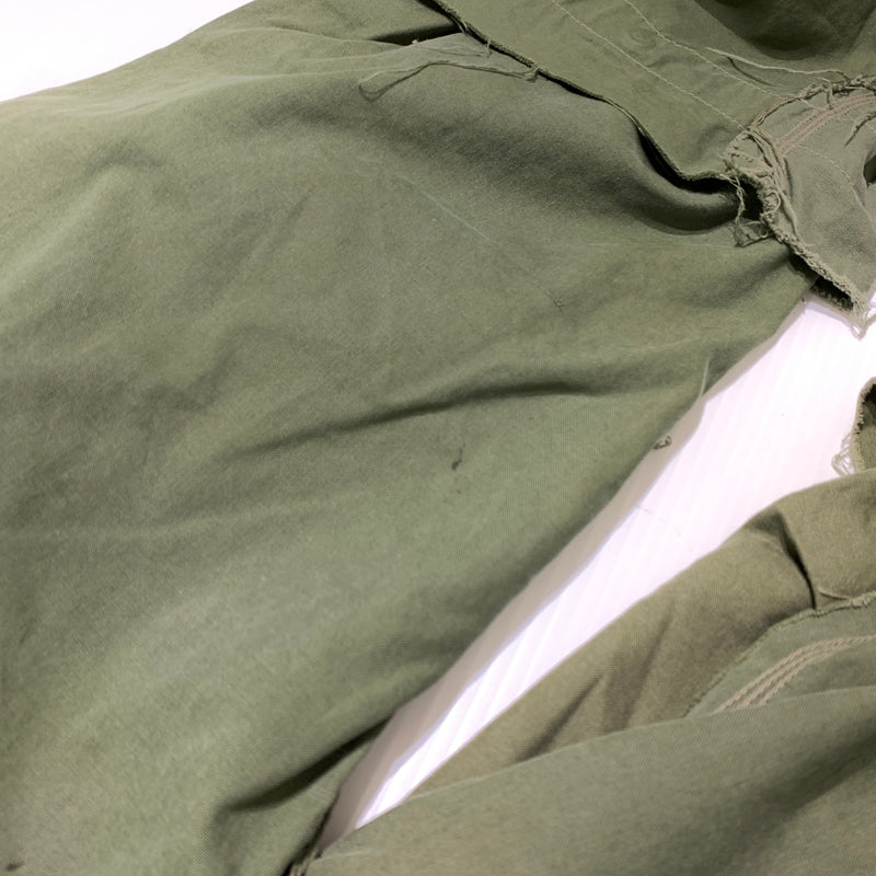 【中古品】【メンズ】 MINUS マイナス SLASH SEAM HBT CARGO VINTAGE SLEEPING BAG CASE M-23S-SSHBT スラッシュ シーム ヘリンボーンツイル カーゴパンツ ボトムス ショーツ 151-260705-ko-07-tei サイズ：2 カラー：カーキ 万代Net店