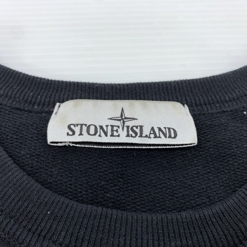 【中古品】【メンズ】 STONE ISLAND ストーンアイランド SHOULDER POCKET CREWNECK SWEAT SHIRT 791560577 ショルダーポケット クルーネック スウェット シャツ 長袖 トップス トレーナー 141-260707-yo-06-tei サイズ：S カラー：ブラック 万代Net店