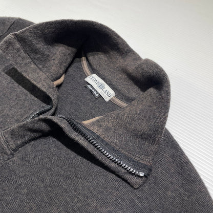 【中古品】【メンズ】 STONE ISLAND ストーン アイランド HALF ZIP SWEATER ハーフ ジップ スウェット 長袖 トップス トレーナー 141-260707-sa-06-tei サイズ：L カラー：グレー系/ブラウン系 万代Net店