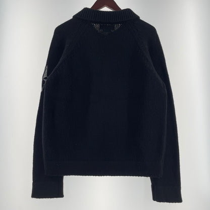 【中古品】【メンズ】 STONE ISLAND ストーン アイランド SLEEVE LOGO L/S KNIT POLOSHIRT 袖ロゴ 長袖 ニット ポロシャツ 長袖 トップス 141-260707-sa-07-tei サイズ：M カラー：ブラック 万代Net店