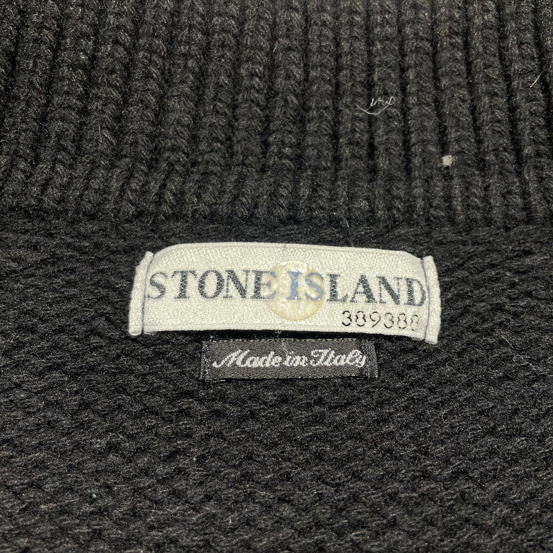 【中古品】【メンズ】 STONE ISLAND ストーン アイランド SLEEVE LOGO L/S KNIT POLOSHIRT 袖ロゴ 長袖 ニット ポロシャツ 長袖 トップス 141-260707-sa-07-tei サイズ：M カラー：ブラック 万代Net店
