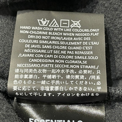 【中古品】【メンズ】 ESSENTIALS エッセンシャルズ COLLEGE LOGO HOODIE "2026" カレッジ ロゴ フーディー 2026年 トップス プルーオーバー パーカー 142-260708-sa-16-tei サイズ：M カラー：ブラック 万代Net店