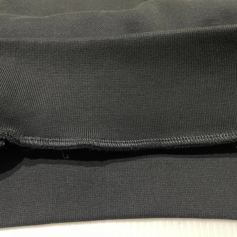 【中古品】【メンズ】 ESSENTIALS エッセンシャルズ COLLEGE LOGO HOODIE "2026" カレッジ ロゴ フーディー 2026年 トップス プルーオーバー パーカー 142-260708-sa-16-tei サイズ：M カラー：ブラック 万代Net店
