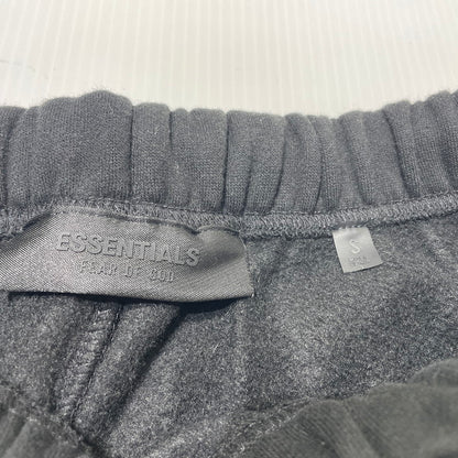 【中古品】【メンズ】 ESSENTIALS エッセンシャルズ FRONT LOVER LOGO SWEAT PANTS フロント ラバー ロゴ スウェット パンツ ボトムス 153-260708-sa-21-tei サイズ：S カラー：ブラック 万代Net店