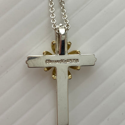 【中古品】【メンズ/レディース】 Tiffany & Co. ティファニーアンドコー K18 SV925 コンビ シグネチャー クロス ペンダント ネックレス チェーン 182-260710-ko-08-tei カラー：シルバー/ゴールド 万代Net店