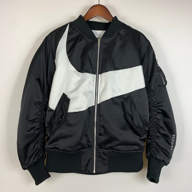 【中古品】【メンズ】 NIKE ナイキ DD6056-010 AS M NSW SYNFL SWOOSH BOMBER "BLACK WHITE" メンズ スウィッシュ ボンバー ジャケット ブラック ホワイト アウター リバーシブル 148-260710-sa-18-tei サイズ：S カラー：ブラック 万代Net店