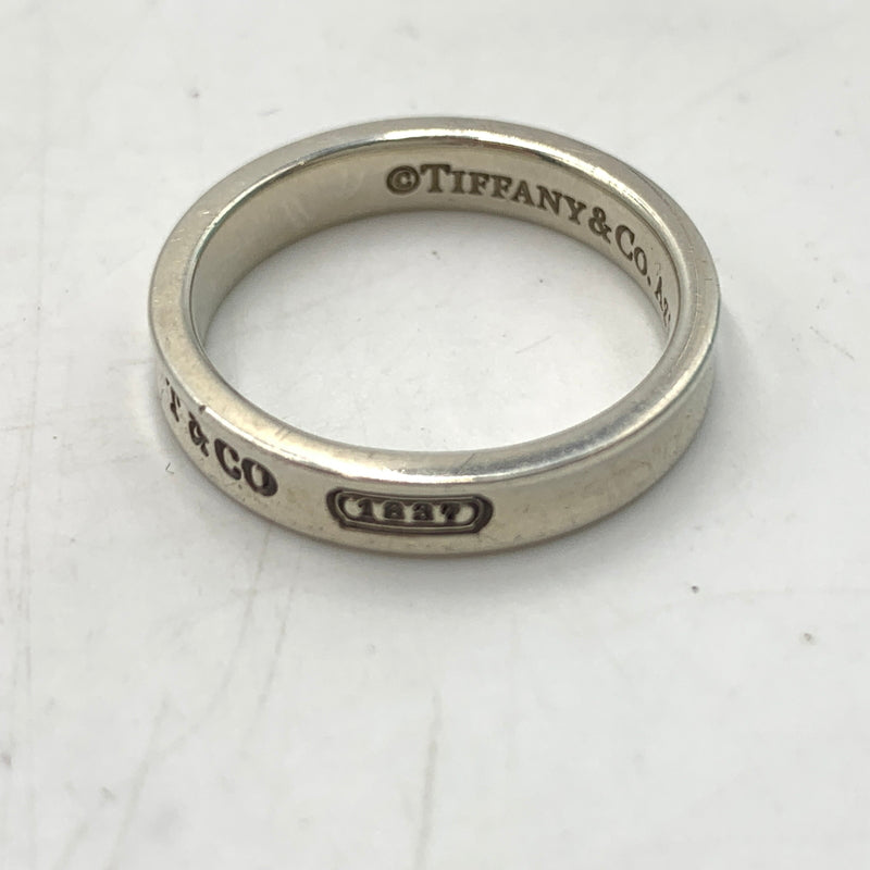 【中古品】【メンズ/レディース】 Tiffany & Co. ティファニーアンドコー 1837 ナローリング 指輪 Ag925 182-260710-ko-04-tei カラー：シルバー 万代Net店