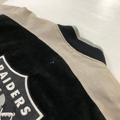 【現状渡し品】【メンズ】 NFL エヌエフエル RAIDERS SUEDE LEATHER STADIUM JACKET ライダース スウェードレザー スタジャン アウター 145-260710-sa-16-tei サイズ：XXL カラー：ブラック 万代Net店