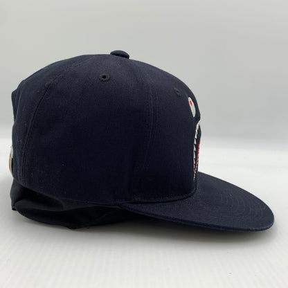【中古品】【メンズ】 ABATHINGAPE アベイシングエイプ SHARK SNAPBACK CAP 001CPD801007X スナップバックキャップ 帽子 185-260730-yo-07-tei サイズ：F カラー：ネイビー 万代Net店