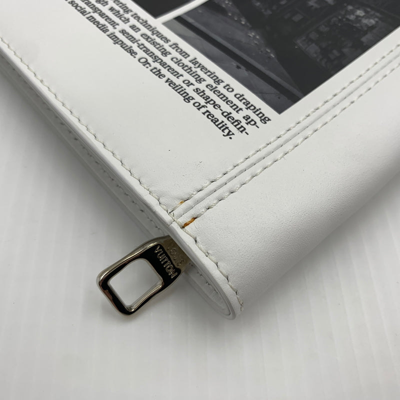 【中古品】【メンズ/レディース】 LOUIS VUITTON ルイ・ヴィトン M80849 ニュースペーパー クラッチ エブリデイLV カバン セカンドバッグ 179-260711-ko-07-tei カラー：柄 万代Net店