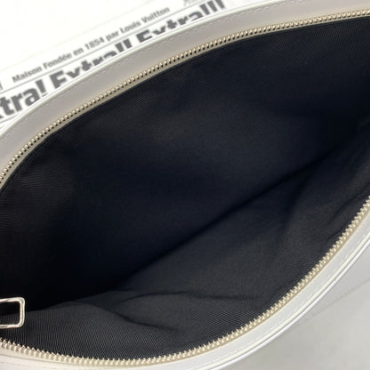 【中古品】【メンズ/レディース】 LOUIS VUITTON ルイ・ヴィトン M80849 ニュースペーパー クラッチ エブリデイLV カバン セカンドバッグ 179-260711-ko-07-tei カラー：柄 万代Net店