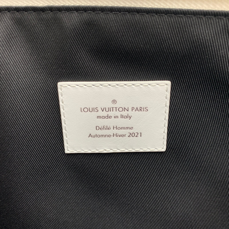 【中古品】【メンズ/レディース】 LOUIS VUITTON ルイ・ヴィトン M80849 ニュースペーパー クラッチ エブリデイLV カバン セカンドバッグ 179-260711-ko-07-tei カラー：柄 万代Net店