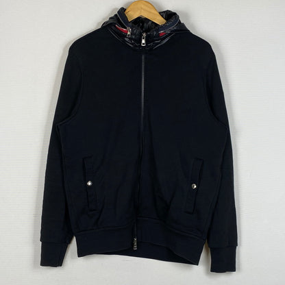 【中古品】【メンズ】 MONCLER モンクレール FELPA CON ZIP BLACK I20918G00037 フェルパ コン ジップ ブラック アウター 141-260712-sa-03-tei サイズ：S カラー：ブラック 万代Net店