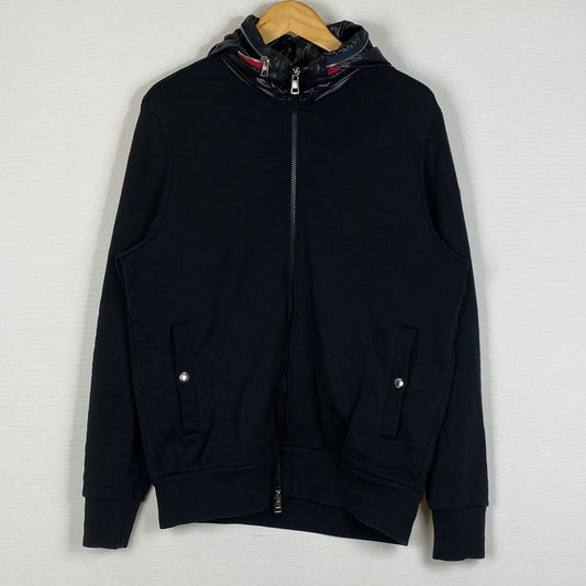 【中古品】【メンズ】 MONCLER モンクレール FELPA CON ZIP BLACK I20918G00037 フェルパ コン ジップ ブラック アウター 141-260712-sa-03-tei サイズ：S カラー：ブラック 万代Net店