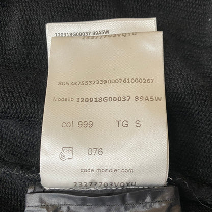 【中古品】【メンズ】 MONCLER モンクレール FELPA CON ZIP BLACK I20918G00037 フェルパ コン ジップ ブラック アウター 141-260712-sa-03-tei サイズ：S カラー：ブラック 万代Net店