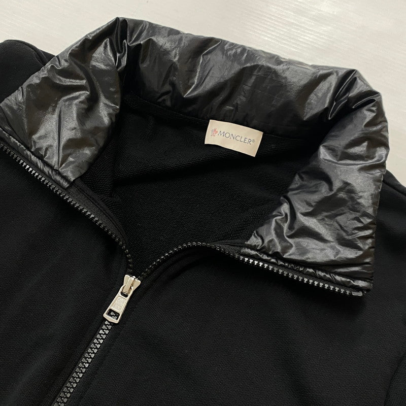 【中古品】【メンズ】 MONCLER モンクレール FELPA CON ZIP BLACK I20918G00037 フェルパ コン ジップ ブラック アウター 141-260712-sa-03-tei サイズ：S カラー：ブラック 万代Net店