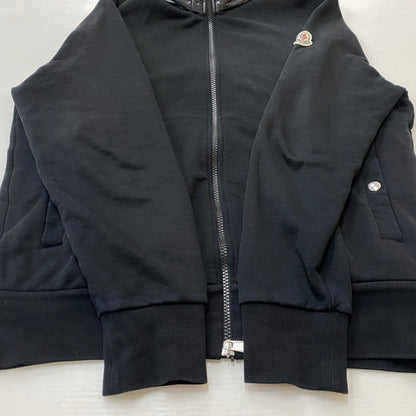 【中古品】【メンズ】 MONCLER モンクレール FELPA CON ZIP BLACK I20918G00037 フェルパ コン ジップ ブラック アウター 141-260712-sa-03-tei サイズ：S カラー：ブラック 万代Net店