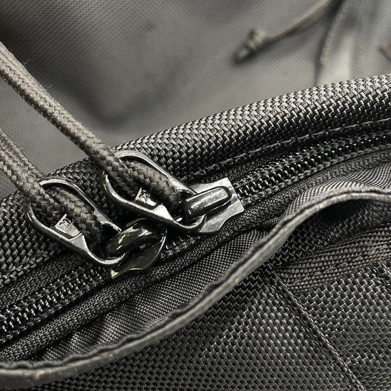 【現状渡し品】【メンズ】 FCRB エフシーレアルブリストル × NEW ERA ニュー エラ 別注コラボ 18AW BRISTOL SPORTS PACK FCRB-189082 2018秋冬 ブリストル スポーツ バッグ カバン 188-260817-sa-20-teih カラー：ブラック 万代Net店