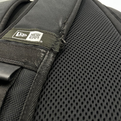 【現状渡し品】【メンズ】 FCRB エフシーレアルブリストル × NEW ERA ニュー エラ 別注コラボ 18AW BRISTOL SPORTS PACK FCRB-189082 2018秋冬 ブリストル スポーツ バッグ カバン 188-260817-sa-20-teih カラー：ブラック 万代Net店